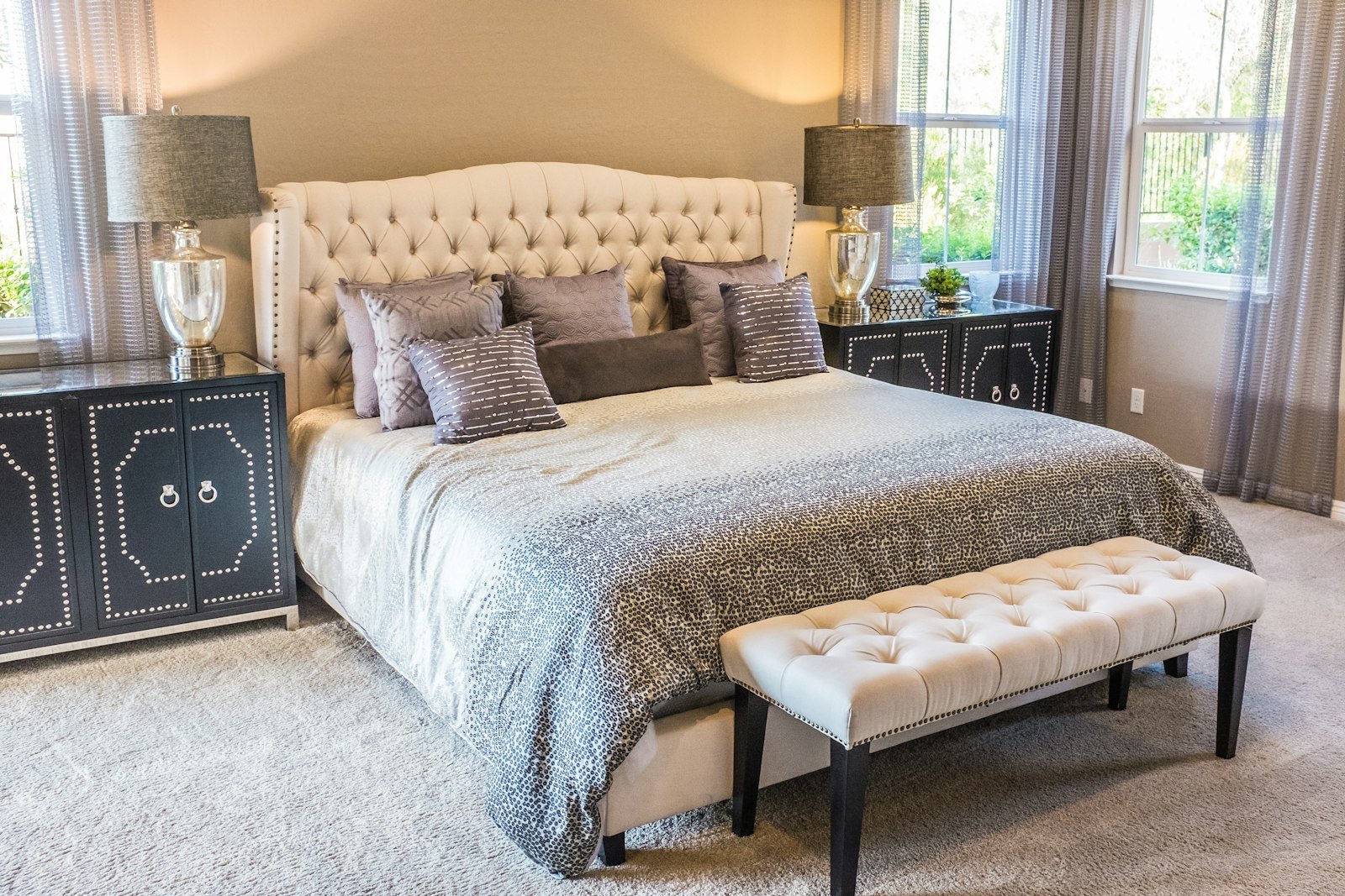 Guest bedroom