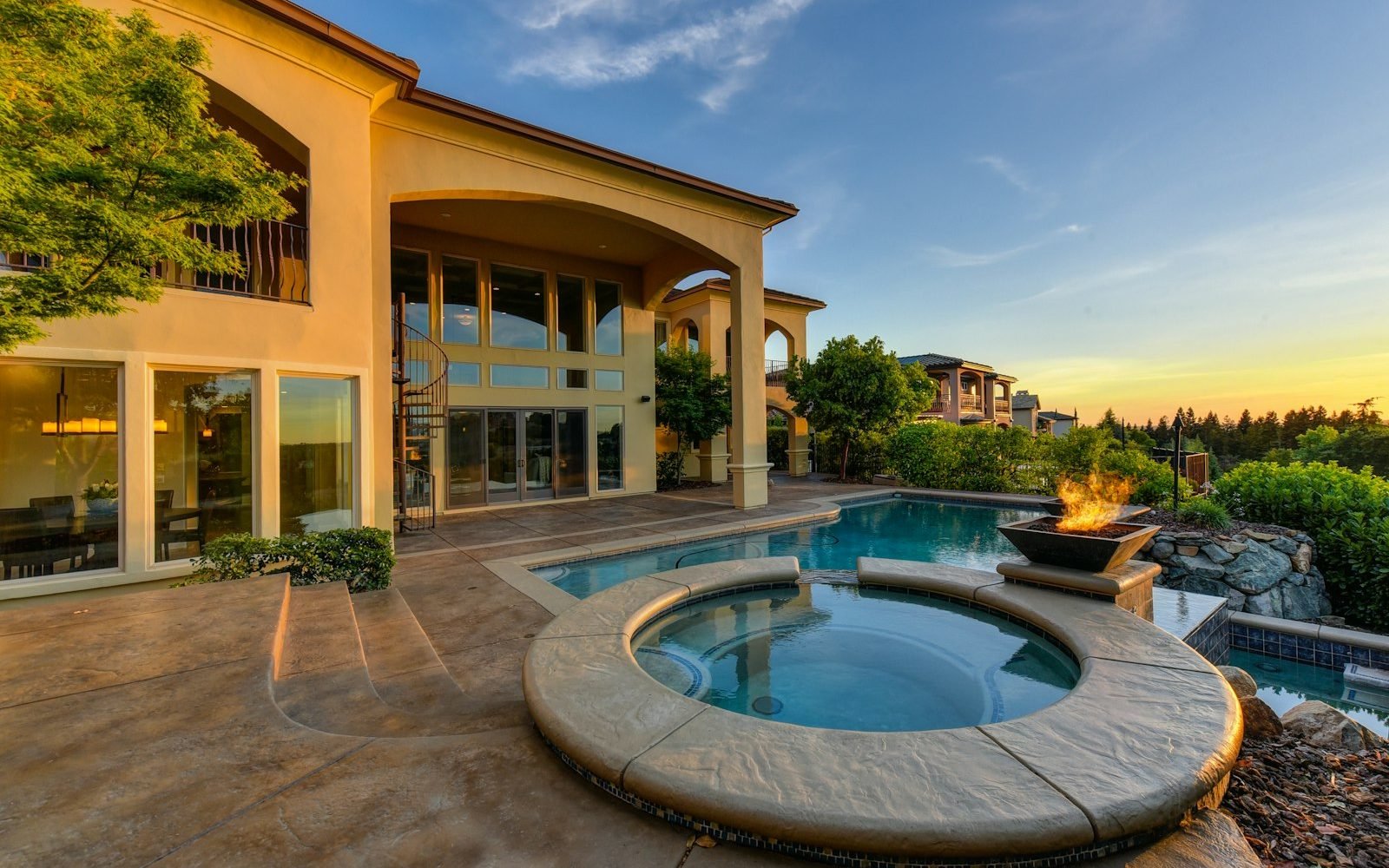 Maple Grove home with a front lawn