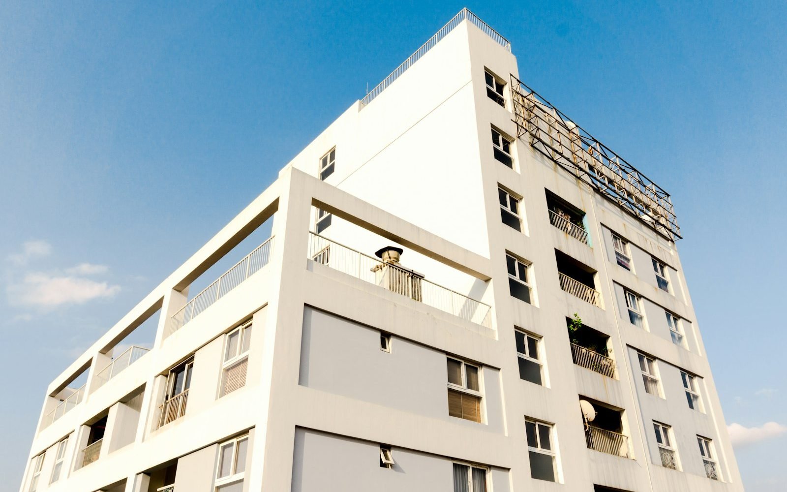 New residential building on the river